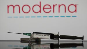 Moderna loses less than expected as Covid vaccine sales beat estimates, cost cuts take hold