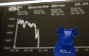 European stocks slump after European vote, shock French election By Investing.com