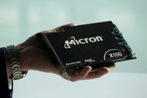 Micron upgraded amid ‘unprecedented outlook for memory’ By Investing.com