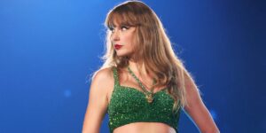 Taylor Swift’s posture-correcting bra costs 5. A posture historian shares why she’s skeptical of ‘one-size-fits-all’ solutions.