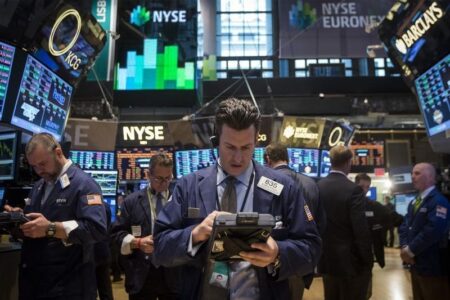 U.S. stocks lower at close of trade; Dow Jones Industrial Average down 0.47% By Investing.com