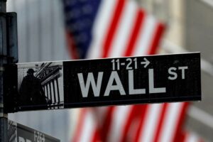 US stocks mixed following key labor market data By Investing.com