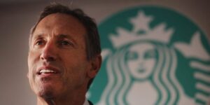 Starbucks’ Howard Schultz talks Steve Jobs screaming at him and wishing he’d trademarked the latte in a new podcast