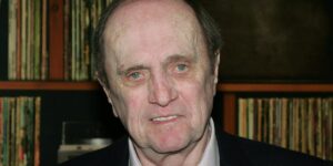 Bob Newhart, comedy legend and star of ‘The Bob Newhart Show’ and ‘Elf,’ dead at 94