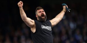 Jason Kelce lost almost 20 pounds after retiring from the NFL. Now, he wants to lose another 20 more for his kids.