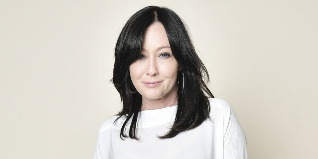 Shannen Doherty, ‘Beverly Hills, 90210’ and ‘Charmed’ star, dead at 53