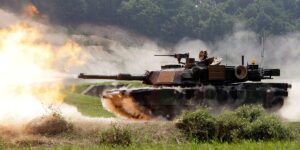 The US Army wants to equip its next-gen Abrams tank with modern military tech — without the bulk