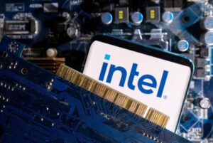 Intel, SMCI hit by downgrades; Micron still top semis pick By Investing.com