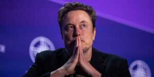 Elon Musk abandons his fight in Brazil