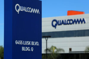 Exclusive-Qualcomm has explored acquiring pieces of Intel chip design business, sources say By Reuters