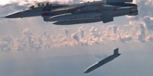 Ukraine’s new F-16s will have a longer strike range than ATACMS if the US ends up sending this stealthy missile