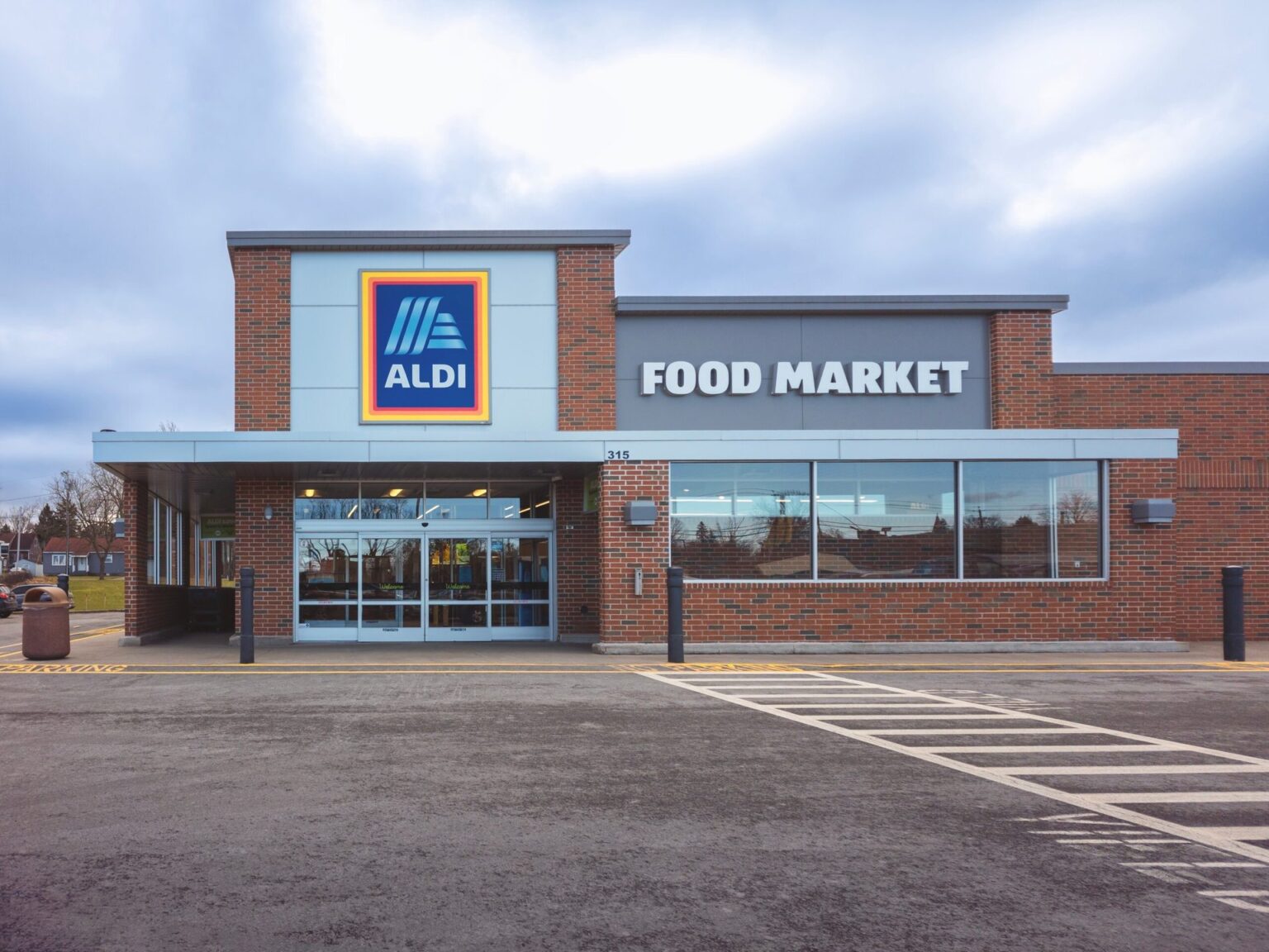 10 Things You Should Know Before Shopping at Aldi