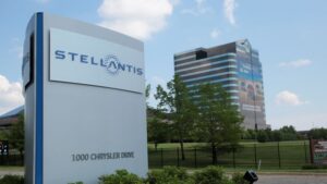 Stellantis sues UAW in US federal court over strike threats