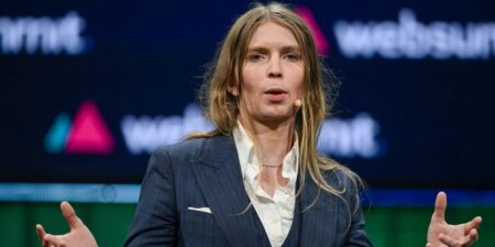 Chelsea Manning avoids Google and Microsoft — and says she prefers Apple products for cybersecurity