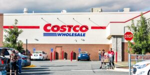 I compared Costco locations in the suburbs and the city. Here were the biggest differences.