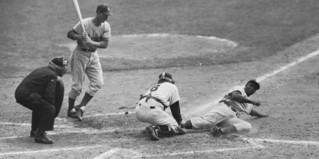 20 of the best vintage photos from the Yankees and Dodgers’ storied history