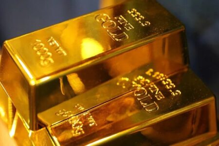 Gold prices hit record high amid election jitters, rate uncertainty By Investing.com