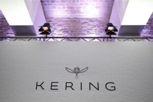 Kering shares down as Goldman Sachs downgrades to ‘sell’ By Investing.com