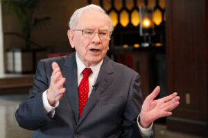 Analysts revamp stock price targets on top Warren Buffett stock (hint: It’s not Apple)