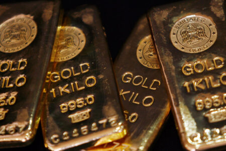 Gold prices gain more ground as Russia-Ukraine fears persist By Investing.com