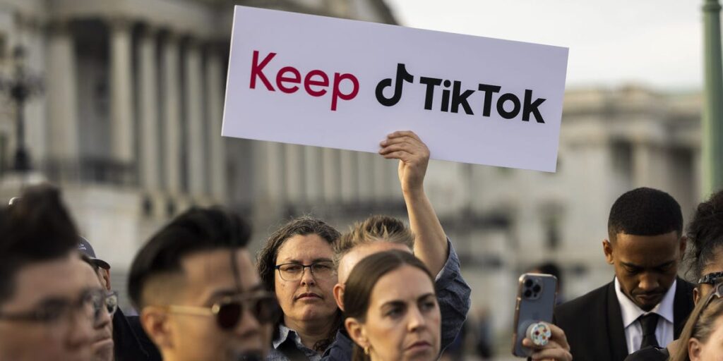 Donald Trump’s pledge to ‘never ban’ TikTok will be tough to fulfill, legal experts say