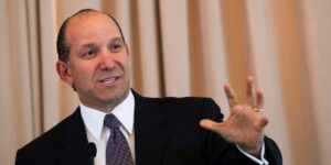 Elon Musk throws his weight behind Howard Lutnick over Scott Bessent for Treasury secretary