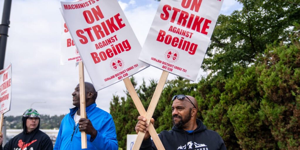 Boeing union endorses sweetened contract deal after nearly 7 weeks on strike