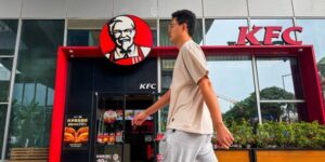 China’s KFC and Pizza Hut CEO said she spends hours watching her customers eat