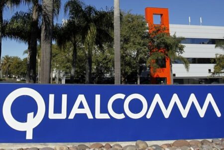 Qualcomm ‘positive’ on Trump administration as it forecasts chip sales growth By Reuters