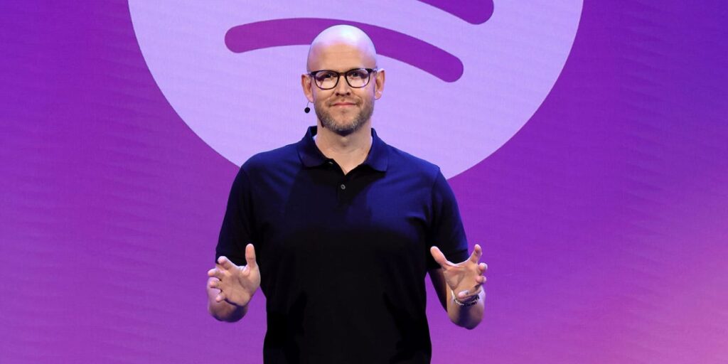 Spotify takes aim at YouTube with a new revenue-sharing program for creators